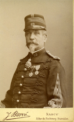 TRAVAILLEUR.jpg (47601 octets)