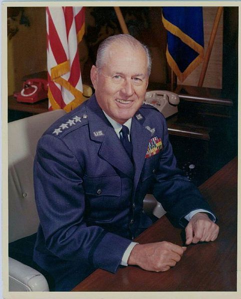 POWER.jpg (49027 octets)