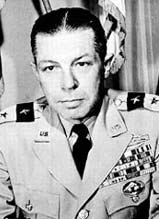 ADAMS.jpg (8749 octets)