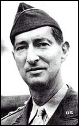 CLARK.jpg (14069 octets)